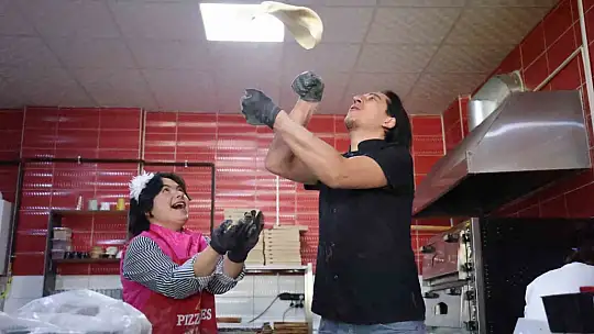 Down sendromlu çocuklar mutfağa girdi, hünerleri ile göz doldurdu