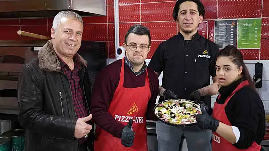 Down sendromlu çocuklar mutfağa girdi, hünerleri ile göz doldurdu