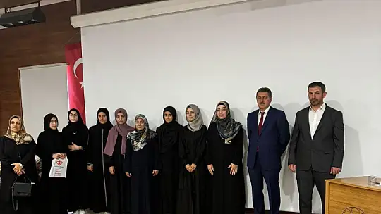 Elazğ'da Kur'an kursu öğrencilerinden büyük başarı