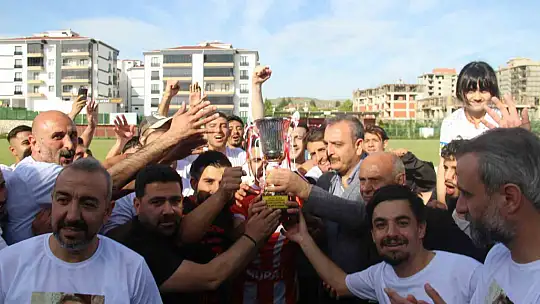 Elazığ 1. Amatör Küme'de şampiyon Sürsürüspor