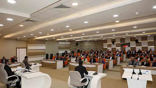 Elazığ Belediyesi Meclis toplantısında komisyon üye seçimi yapıldı