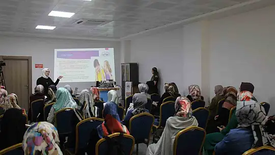 Elazığ Belediyesi'nden 'Erken Çocukluk Dönemi' eğitimi