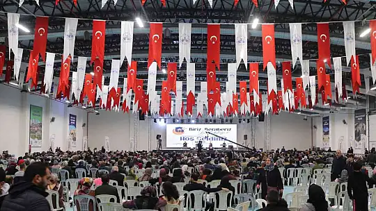 Vatandaşlar Abdurrahman Önül konserine büyük ilgi gösterdi