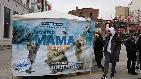 Elazığ Belediyesinden can dostlara 10 ton mama ve kuş yemi desteği