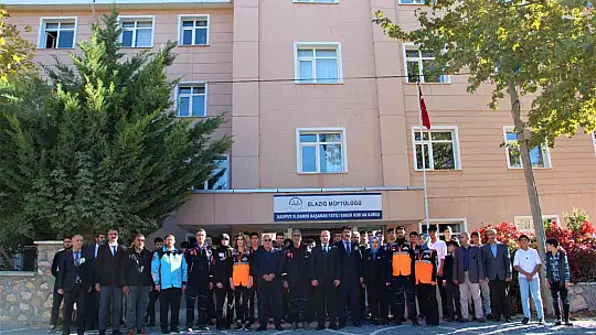 Elazığ'da 'Deprem Anı, Çök Kapan Tutun ve Tahliye' tatbikatı yapıldı