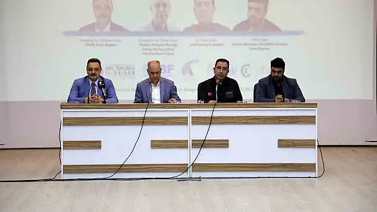 Elazığ'da 'Deprem Bilinci ve Sivil Toplum Dayanışması' paneli düzenlendi