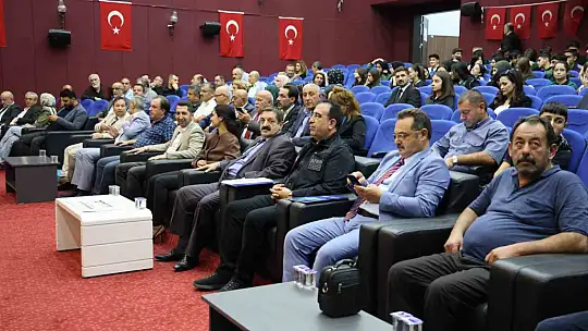 Elazığ'da 'Deprem Bilinci ve Sivil Toplum Dayanışması' paneli düzenlendi