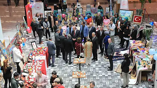Elazığ'da 'Engelliler Haftası' sergisi açıldı