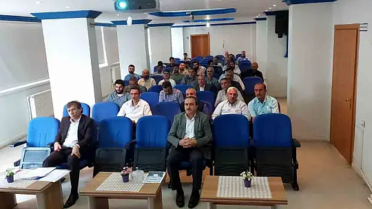 Elazığ'da imam hatip ve müezzin kayyımlarına seminer