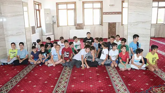 Elazığ'da yaz Kur'an kursları açılış programı düzenlendi