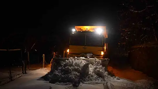 Elazığ'da 124 köy yolu ulaşıma kapandı