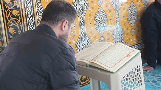 Elazığ'da 14 asırlık mukabele geleneğini genç hafızlar sürdürüyor