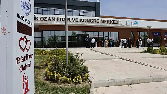 Elazığ'da 21 çift mutluluğa 24.04.2024'te 'Evet' dedi