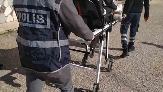 Elazığ'da 25 yıl kesinleşmiş hapis cezası bulunan şahıs, balkondan atlayarak kaçmaya çalıştı
