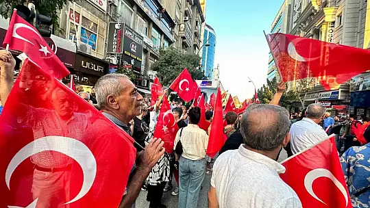 Elazığ'da 30 Ağustos Zafer Bayramı yürüyüşü