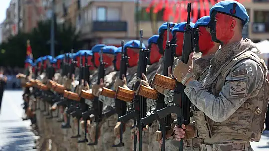 Elazığ'da 30 Ağustos Zafer Bayramı coşkusu