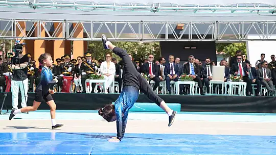 Elazığ'da 30 Ağustos Zafer Bayramı coşkusu