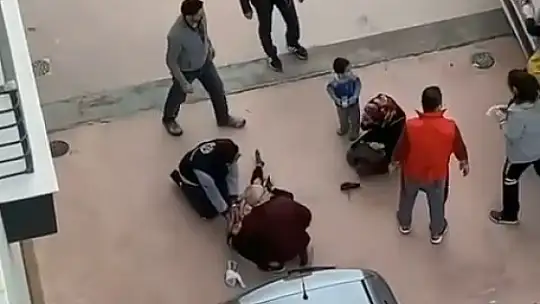 Elazığ'da 7. kattan düşen çocuk, hayata tutunamadı