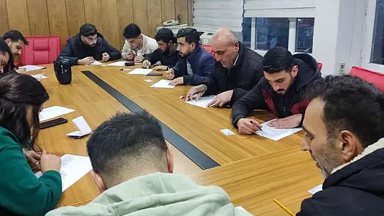 Elazığ'da avcı adaylarına yönelik kurs düzenlendi