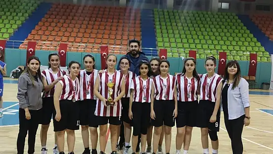 Elazığ'da Basketbol Yerel Lig U14 müsabakaları tamamlandı