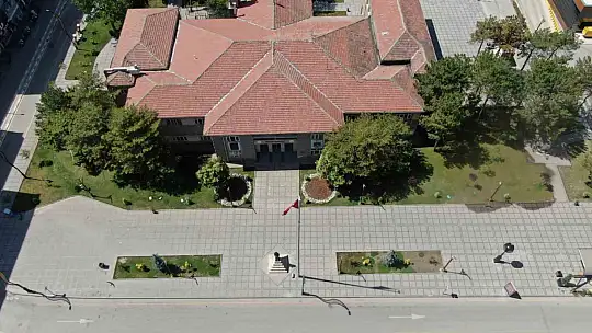 Elazığ'da bayram tatilinin ilk gününde yollar ve caddeler boş kaldı