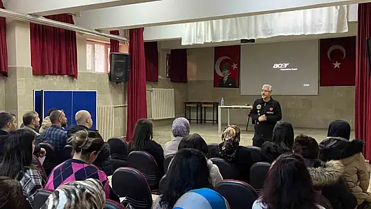 Elazığ'da bin 574 kişiye 'Narkorehber' eğitimi verildi