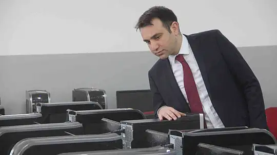 Elazığ'da depremin etkileri sıfıra indiriliyor