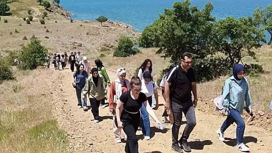 Elazığ'da doğa yürüyüşü düzenlendi