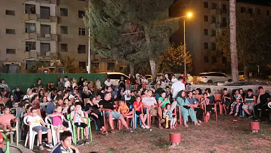 Elazığ'da düzenlenen etkinliklerde çocuklar doyasıya eğlendi