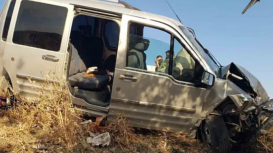 Elazığ'da feci kaza: 9 yaralı