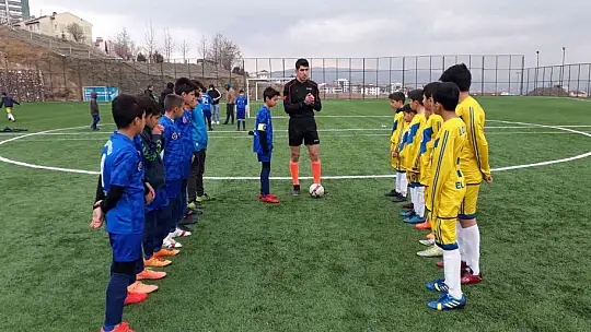 Küçükler futbol müsabakaları sona erdi