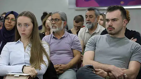 Elazığ'da gençlerin 'ruh sağlığına' odaklanan uluslararası buluşma