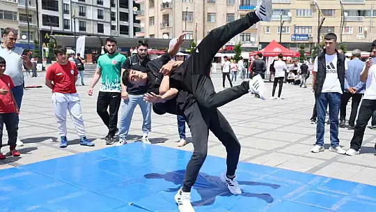 Elazığ'da Gençlik ve Spor Festivalleri gerçekleştirildi