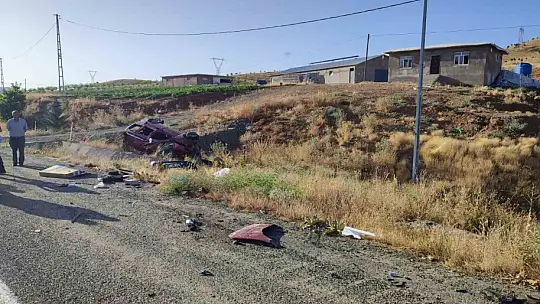 Elazığ'da hafif ticari araç şarampole yuvarlandı: 1 yaralı