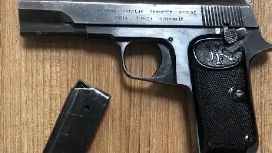 Elazığ'da haklarında kesinleşmiş hapis cezası bulunan 11 zanlı yakalandı