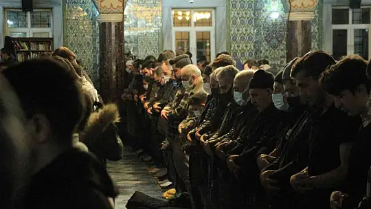 Elazığ'da ilk teravih namazı coşkusu yaşandı