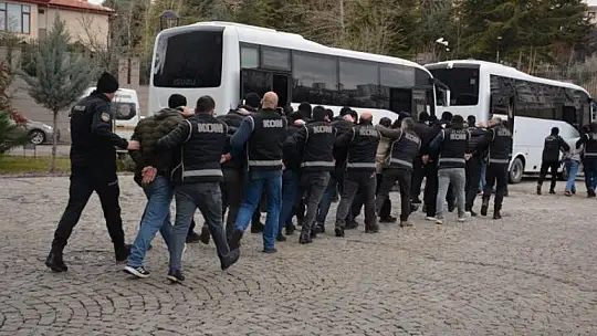 Elazığ'da Kafes 37 operasyonunda 20 şüpheli tutuklandı