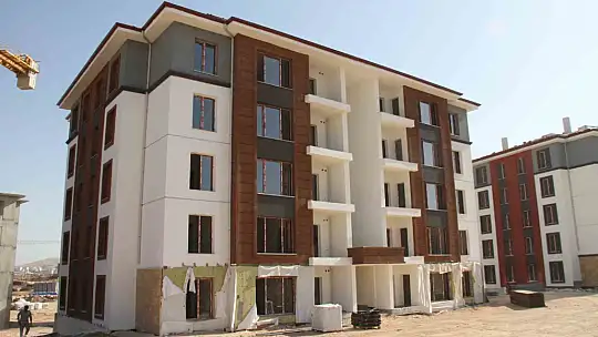 Elazığ'da kalıcı konutların 13'üncü bloğu tamamlandı