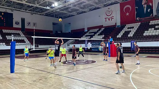 Elazığ'da Kamu Spor Oyunları tamamlandı