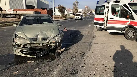 Elazığ'da kaza kameralara yansıdı