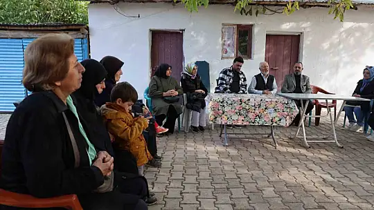 Elazığ'da Kırmızı Montlular, şehit aileleriyle bir araya geldi