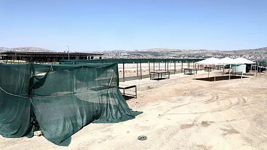 Elazığ'da kurban satış ve kesim noktasında hazırlıklar tamamlandı