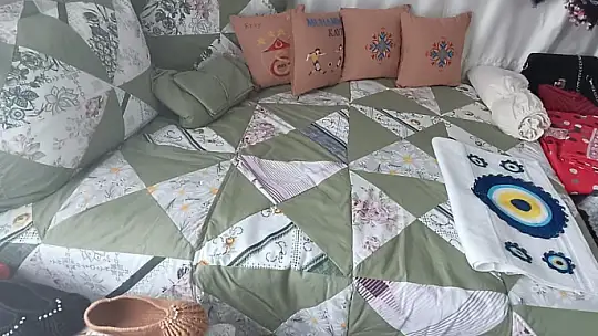 Elazığ'da kursiyerlerin ürettiği ürünler sergilendi