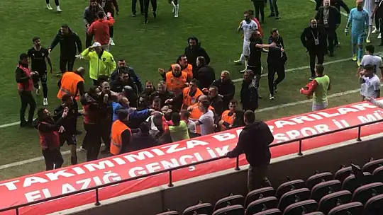 Elazığ'da maç sonrası kavga çıktı