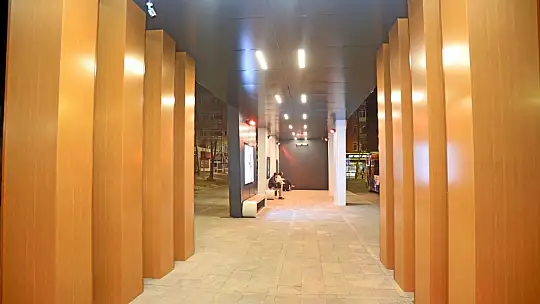 Elazığ'da modern yolcu otobüs durağı hayata geçti