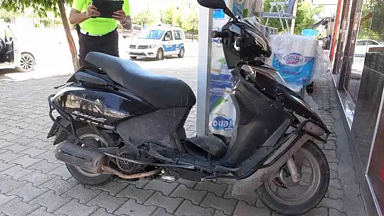Elazığ'da motosiklet ile otomobil çarpıştı: 1 yaralı