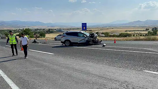 Elazığ'da otomobil ile cip kafa kafaya çarpıştı: 1 ölü, 5 yaralı