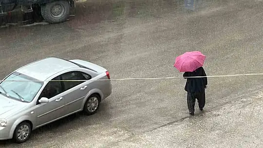 Elazığ'da sağanak yağış
