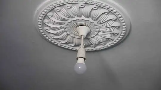 Elazığ'da sık sık yaşanan elektrik kesintisi esnafı bezdirdi