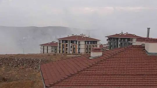 Elazığ'da sis etkili oldu